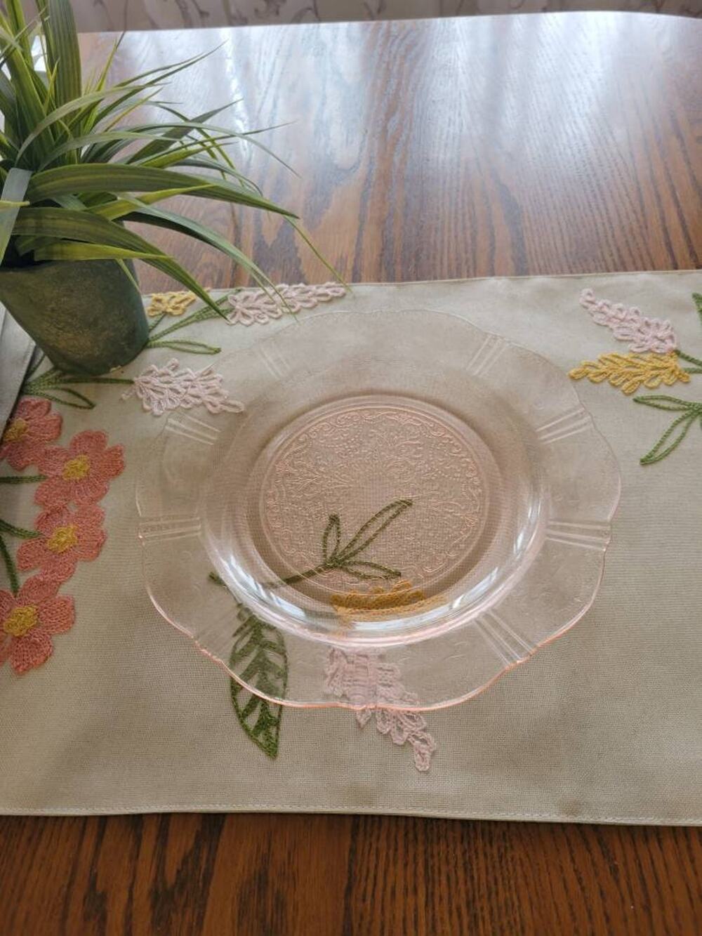 Vintage MacBeth-Evans American Sweetheart Pink Depression Glass Dinner Plate